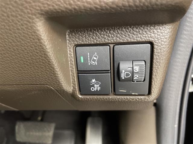 Ｎ－ＢＯＸ Ｌ・ターボ　４ＷＤ・Ｇａｔｈｅｒｓナビ・ＣＤ／ＵＳＢ／ｉＰｏｄ／ワンセグＴＶ・Ｂｌｕｅｔｏｏｔｈ接続・バックカメラ・アダプティブクルーズコントロール・衝突軽減ブレーキ・レーンキープアシスト・ＬＥＤ（9枚目）