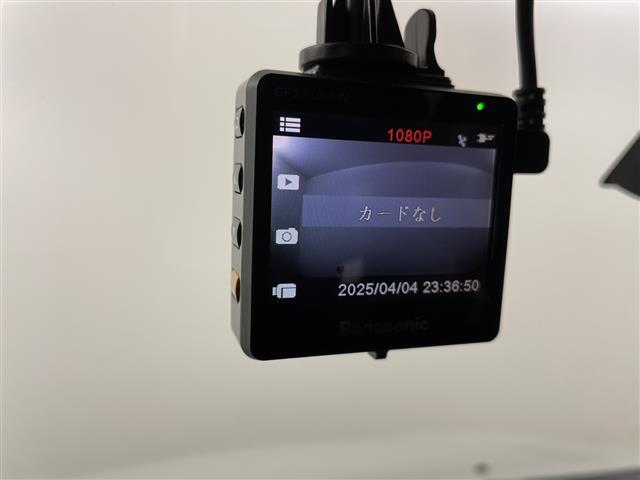 ランドクルーザープラド TXリミテッド 4WD・純正HDDナビ・Bluetooth接続・サンルーフ・バックカメラ・ルーフレール・センターデフロック・純正エンスタ・前方ドラレコ・オートライト/フォグランプ・ETC・積込冬タイヤAWセット(8枚目)