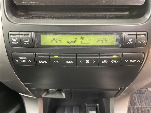 ランドクルーザープラド TXリミテッド 4WD・純正HDDナビ・Bluetooth接続・サンルーフ・バックカメラ・ルーフレール・センターデフロック・純正エンスタ・前方ドラレコ・オートライト/フォグランプ・ETC・積込冬タイヤAWセット(9枚目)