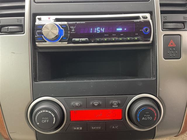 ティーダラティオ １５Ｍ　ＦＯＵＲ　４ＷＤ・社外オーディオ・ＣＤ／ＡＵＸ・オートライト・ＥＴＣ・ヘッドライトレベライザー・オートエアコン・積込夏タイヤスチールホイールセット・電動格納ミラー・ドアバイザー・スマートキー・スペアキー（5枚目）