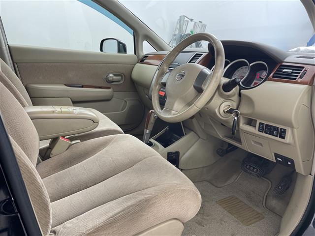 ティーダラティオ １５Ｍ　ＦＯＵＲ　４ＷＤ・社外オーディオ・ＣＤ／ＡＵＸ・オートライト・ＥＴＣ・ヘッドライトレベライザー・オートエアコン・積込夏タイヤスチールホイールセット・電動格納ミラー・ドアバイザー・スマートキー・スペアキー（15枚目）