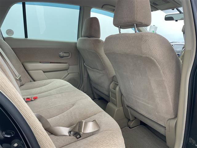 ティーダラティオ １５Ｍ　ＦＯＵＲ　４ＷＤ・社外オーディオ・ＣＤ／ＡＵＸ・オートライト・ＥＴＣ・ヘッドライトレベライザー・オートエアコン・積込夏タイヤスチールホイールセット・電動格納ミラー・ドアバイザー・スマートキー・スペアキー（16枚目）