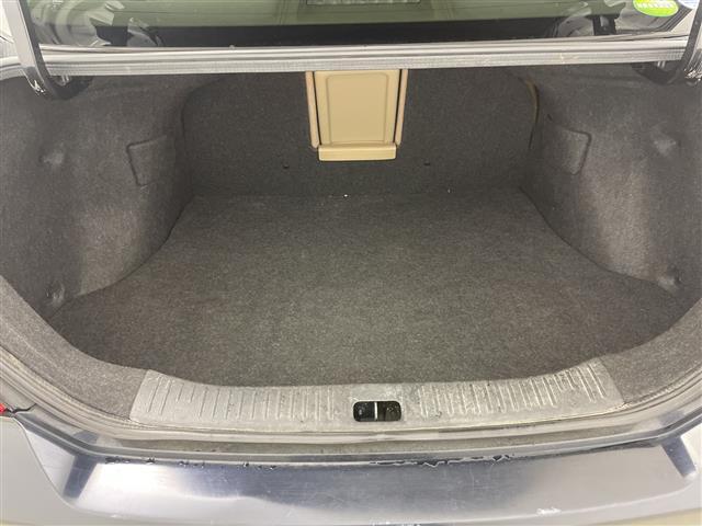 ティーダラティオ １５Ｍ　ＦＯＵＲ　４ＷＤ・社外オーディオ・ＣＤ／ＡＵＸ・オートライト・ＥＴＣ・ヘッドライトレベライザー・オートエアコン・積込夏タイヤスチールホイールセット・電動格納ミラー・ドアバイザー・スマートキー・スペアキー（21枚目）