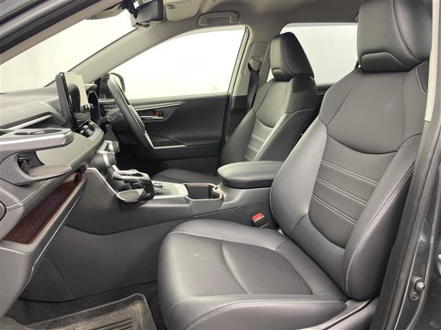 ＲＡＶ４ Ｇ　ワンオーナー・４ＷＤ・寒冷地仕様・純正ディスプレイオーディオ・トヨタセーフティセンス・プリクラッシュセーフティ・レーダークルーズコントロール・ブラインドスポットモニター・パノラミックビューモニター（22枚目）