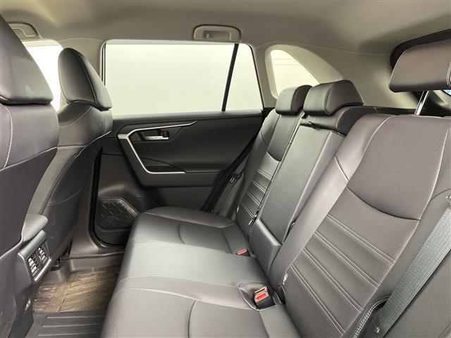 ＲＡＶ４ Ｇ　ワンオーナー・４ＷＤ・寒冷地仕様・純正ディスプレイオーディオ・トヨタセーフティセンス・プリクラッシュセーフティ・レーダークルーズコントロール・ブラインドスポットモニター・パノラミックビューモニター（23枚目）