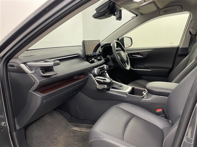 ＲＡＶ４ Ｇ　ワンオーナー・４ＷＤ・寒冷地仕様・純正ディスプレイオーディオ・トヨタセーフティセンス・プリクラッシュセーフティ・レーダークルーズコントロール・ブラインドスポットモニター・パノラミックビューモニター（24枚目）