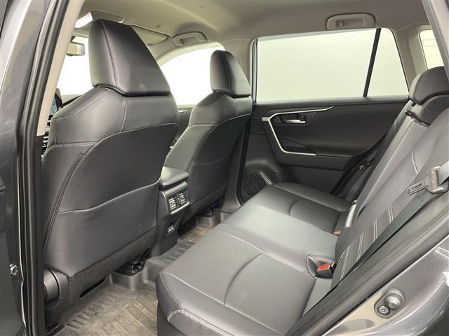 ＲＡＶ４ Ｇ　ワンオーナー・４ＷＤ・寒冷地仕様・純正ディスプレイオーディオ・トヨタセーフティセンス・プリクラッシュセーフティ・レーダークルーズコントロール・ブラインドスポットモニター・パノラミックビューモニター（25枚目）