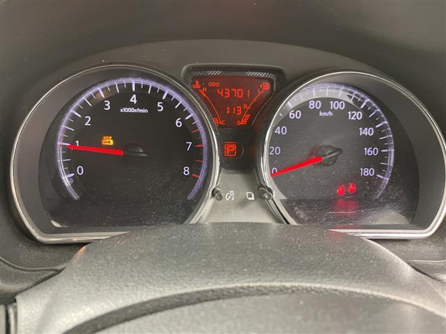 ラティオ Ｇ　ワンオーナー・純正オーディオ・ＣＤ／ＡＵＸ・横滑り防止装置／ＥＴＣ・プッシュスタート／スマートキー・ヘッドライトレベライザー・電動格納ミラー・純正フロアマット・オートエアコン・積込夏タイヤ純正ＡＷ付き（4枚目）