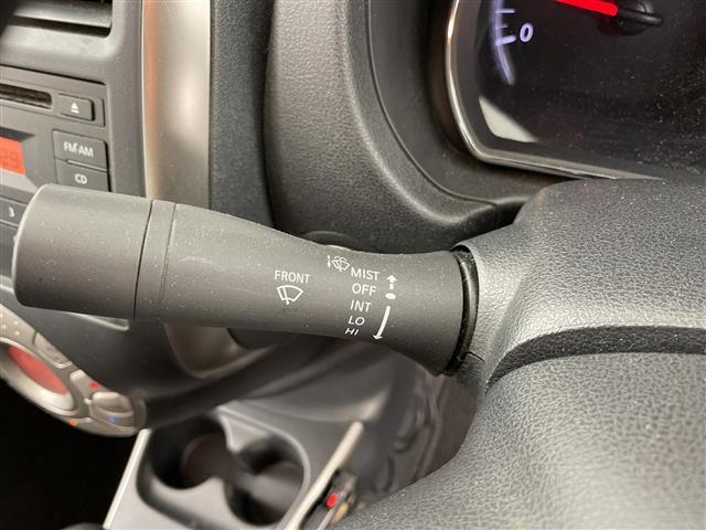 ラティオ Ｇ　ワンオーナー・純正オーディオ・ＣＤ／ＡＵＸ・横滑り防止装置／ＥＴＣ・プッシュスタート／スマートキー・ヘッドライトレベライザー・電動格納ミラー・純正フロアマット・オートエアコン・積込夏タイヤ純正ＡＷ付き（13枚目）