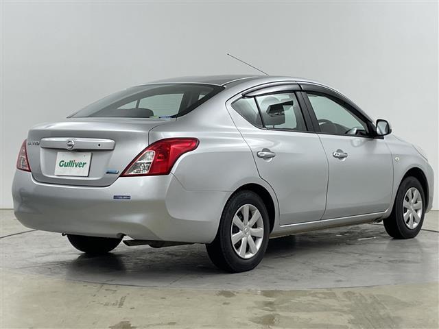 ラティオ Ｇ　ワンオーナー・純正オーディオ・ＣＤ／ＡＵＸ・横滑り防止装置／ＥＴＣ・プッシュスタート／スマートキー・ヘッドライトレベライザー・電動格納ミラー・純正フロアマット・オートエアコン・積込夏タイヤ純正ＡＷ付き（33枚目）