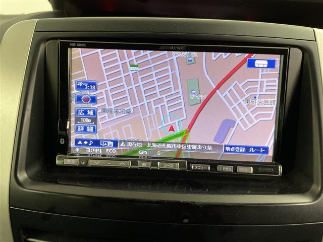 ヴォクシー ＺＳ　４ＷＤ・寒冷地仕様・社外ＨＤＤナビ・ＣＤ／ＤＶＤ／ＳＤ／ＨＤＤ／フルセグＴＶ・Ｂｌｕｅｔｏｏｔｈ接続（ハンズフリーのみ）・片側パワースライドドア・ＭＴモード付ＡＴ／パドルシフト・社外後席用モニター（3枚目）