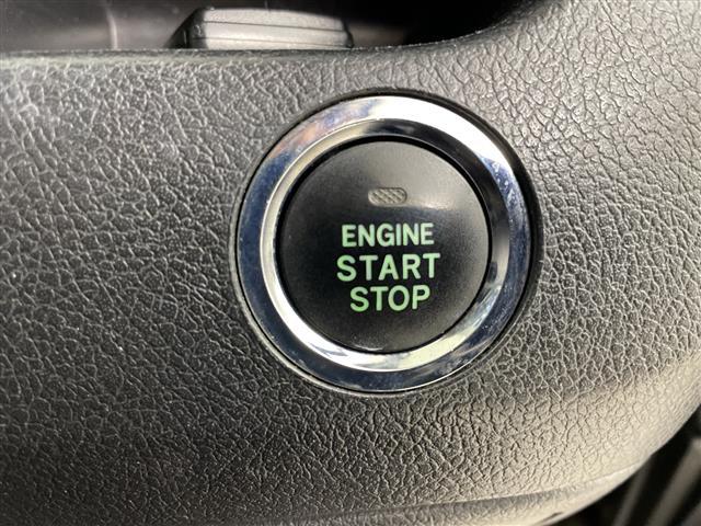 ヴォクシー ＺＳ　４ＷＤ・寒冷地仕様・社外ＨＤＤナビ・ＣＤ／ＤＶＤ／ＳＤ／ＨＤＤ／フルセグＴＶ・Ｂｌｕｅｔｏｏｔｈ接続（ハンズフリーのみ）・片側パワースライドドア・ＭＴモード付ＡＴ／パドルシフト・社外後席用モニター（7枚目）