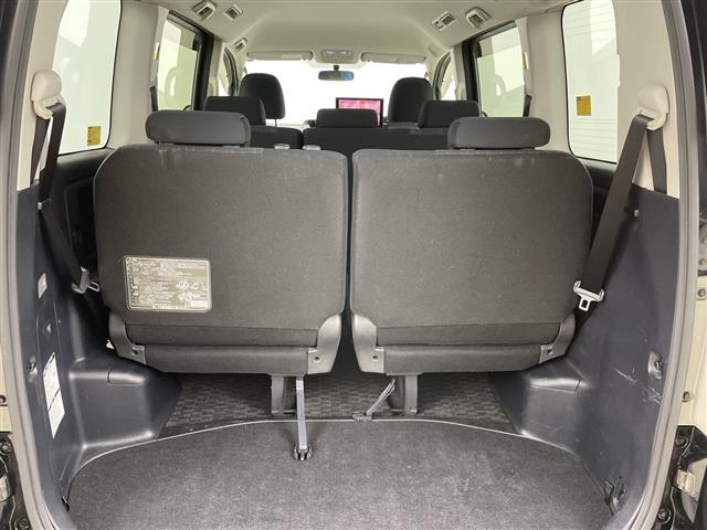 ヴォクシー ＺＳ　４ＷＤ・寒冷地仕様・社外ＨＤＤナビ・ＣＤ／ＤＶＤ／ＳＤ／ＨＤＤ／フルセグＴＶ・Ｂｌｕｅｔｏｏｔｈ接続（ハンズフリーのみ）・片側パワースライドドア・ＭＴモード付ＡＴ／パドルシフト・社外後席用モニター（26枚目）