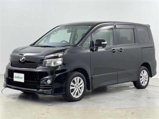 ヴォクシー ＺＳ　４ＷＤ・寒冷地仕様・社外ＨＤＤナビ・ＣＤ／ＤＶＤ／ＳＤ／ＨＤＤ／フルセグＴＶ・Ｂｌｕｅｔｏｏｔｈ接続（ハンズフリーのみ）・片側パワースライドドア・ＭＴモード付ＡＴ／パドルシフト・社外後席用モニター（29枚目）