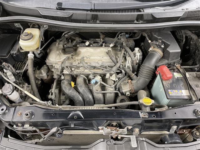 ヴォクシー ＺＳ　４ＷＤ・寒冷地仕様・社外ＨＤＤナビ・ＣＤ／ＤＶＤ／ＳＤ／ＨＤＤ／フルセグＴＶ・Ｂｌｕｅｔｏｏｔｈ接続（ハンズフリーのみ）・片側パワースライドドア・ＭＴモード付ＡＴ／パドルシフト・社外後席用モニター（39枚目）