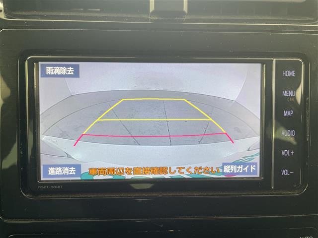 プリウス ＳセーフティプラスＩＩ　４ＷＤ・寒冷地仕様・純正ＳＤナビ・トヨタセーフティセンス・プリクラッシュセーフティ・レーダークルーズコントロール・ブラインドスポットモニター・バックカメラ・ビルトインＥＴＣ・社外前後ドラレコ（4枚目）