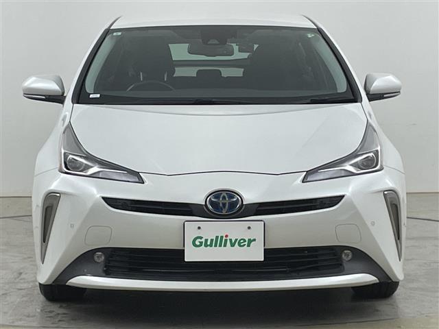 プリウス ＳセーフティプラスＩＩ　４ＷＤ・寒冷地仕様・純正ＳＤナビ・トヨタセーフティセンス・プリクラッシュセーフティ・レーダークルーズコントロール・ブラインドスポットモニター・バックカメラ・ビルトインＥＴＣ・社外前後ドラレコ（11枚目）