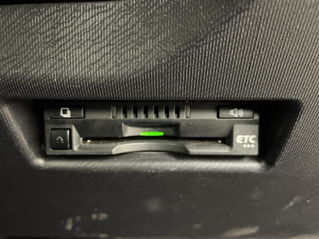 アクア Ｇ　／寒冷地仕様・純正ＳＤナビ　フルセグ／ＢＴ／ＳＤ／ＤＶＤ／ＳＤ・バックカメラ・モデリスタエアロ・クルーズコントロール・前後コーナーセンサー／クリアランスソナー・トヨタセーフティセン（10枚目）