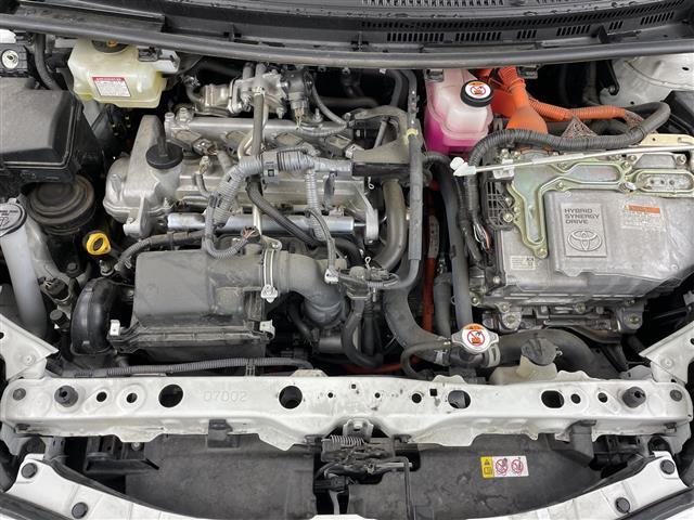 アクア Ｇ　／寒冷地仕様・純正ＳＤナビ　フルセグ／ＢＴ／ＳＤ／ＤＶＤ／ＳＤ・バックカメラ・モデリスタエアロ・クルーズコントロール・前後コーナーセンサー／クリアランスソナー・トヨタセーフティセン（41枚目）