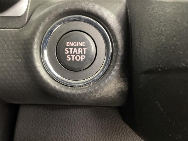 気になる車はすぐにお問い合わせください！画面右側の００６６から始まる無料ダイヤルからお問い合わせ下さい！専門スタッフがお車のご質問にお答えいたします！