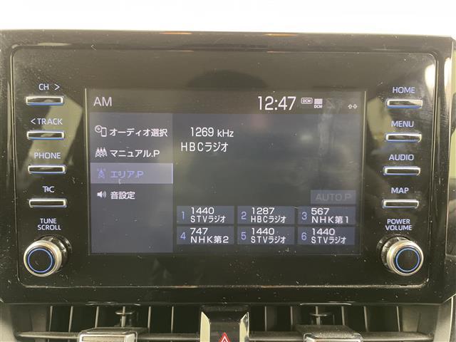 カローラツーリング ハイブリッド　Ｓ　ワンオーナー・４ＷＤ・寒冷地仕様・純正ディスプレイオーディオバックカメラ・ＥＴＣ・トヨタセーフティセンス・ＰＣＳ・レーダークルーズ・ＢＳＭ・積込夏タイヤ純正ＡＷセット・前後ドライブレコーダー（3枚目）