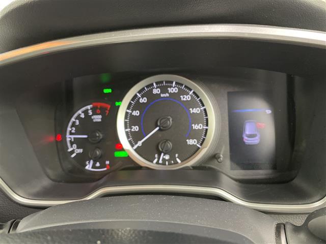 カローラツーリング ハイブリッド　Ｓ　ワンオーナー・４ＷＤ・寒冷地仕様・純正ディスプレイオーディオバックカメラ・ＥＴＣ・トヨタセーフティセンス・ＰＣＳ・レーダークルーズ・ＢＳＭ・積込夏タイヤ純正ＡＷセット・前後ドライブレコーダー（6枚目）