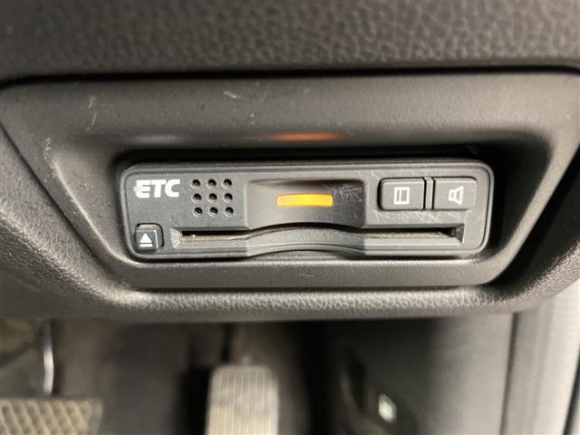 ステップワゴンスパーダ スパーダ ホンダセンシング 4WD・Gathersインターナビ・バックカメラ・衝突軽減ブレーキ・アダプティブクルーズコントロール・レーンキープアシスト・純正フリップダウンモニター・両側パワースライドドア・ビルトインETC(8枚目)