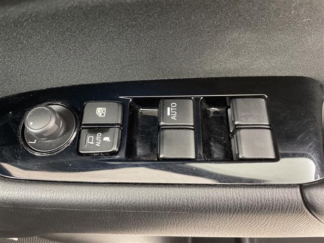 ＣＸ－５ ＸＤ　プロアクティブ　ワンオーナー・４ＷＤ・ＢＯＳＥサウンド・純正ＳＤナビ・スマートブレーキサポート・ブラインドスポットモニター・レーダークルーズコントロール・レーンキープアシスト・バック／サイドカメラ・前方ドラレコ（9枚目）