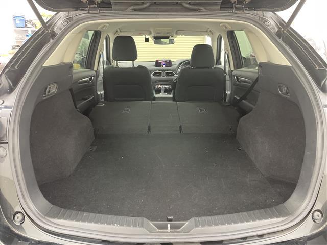 ＣＸ－５ ＸＤ　プロアクティブ　ワンオーナー・４ＷＤ・ＢＯＳＥサウンド・純正ＳＤナビ・スマートブレーキサポート・ブラインドスポットモニター・レーダークルーズコントロール・レーンキープアシスト・バック／サイドカメラ・前方ドラレコ（28枚目）