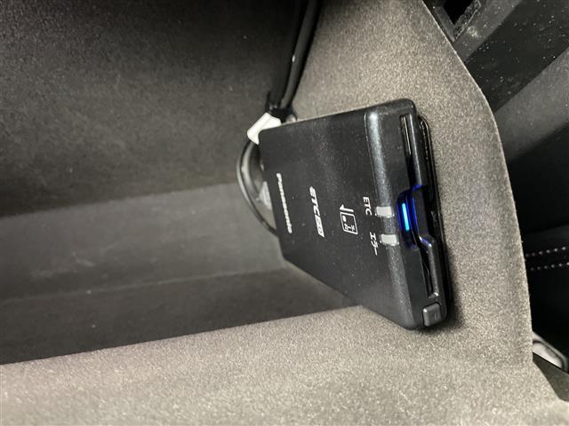 ＣＸ－８ ＸＤ　スポーツアピアランス　ワンオーナー・・ＢＯＳＥサウンドシステム・純正ＳＤナビ　　（ＡｐｐｌｅｃａｒＰｌａｙ／Ａｎｄｒｏｉｄ　Ａｕｔｏ／ＢＴ／フルセグ）・アドバンスドスマートブレーキサポート・追従クルーズコントロール（10枚目）