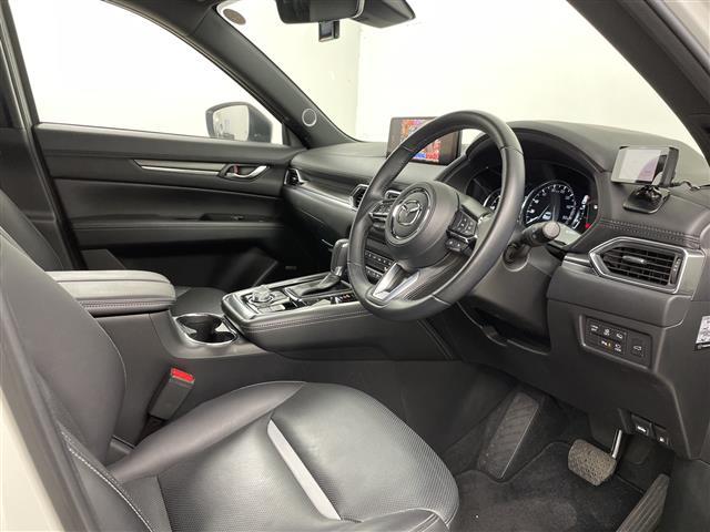 ＣＸ－８ ＸＤ　スポーツアピアランス　ワンオーナー・・ＢＯＳＥサウンドシステム・純正ＳＤナビ　　（ＡｐｐｌｅｃａｒＰｌａｙ／Ａｎｄｒｏｉｄ　Ａｕｔｏ／ＢＴ／フルセグ）・アドバンスドスマートブレーキサポート・追従クルーズコントロール（21枚目）