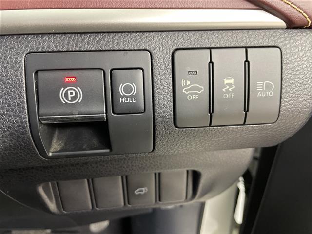 ハリアーハイブリッド プレミアム ・4WD /ハイブリッド・TRDエアロ F/S/R・トヨタセーフティセンス・プリクラッシュセーフティ・レーダークルーズコントロール・純正ディーラーOP9インチナビ・DVD.CD.SD.BT(9枚目)