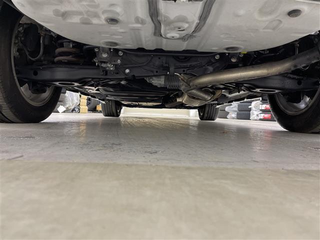 ハリアーハイブリッド プレミアム ・4WD /ハイブリッド・TRDエアロ F/S/R・トヨタセーフティセンス・プリクラッシュセーフティ・レーダークルーズコントロール・純正ディーラーOP9インチナビ・DVD.CD.SD.BT(41枚目)