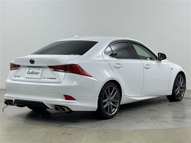 IS IS300h Fスポーツ ・4WD・ハイブリッド・モデリスタエアロ(F.S.R)・レクサスセーフティーサポート・プリクラッシュセーフティ・レーダークルーズコントロール・純正10.3インチディスプレイ・ナビ/フルセ(37枚目)