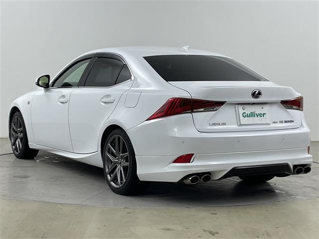 IS IS300h Fスポーツ ・4WD・ハイブリッド・モデリスタエアロ(F.S.R)・レクサスセーフティーサポート・プリクラッシュセーフティ・レーダークルーズコントロール・純正10.3インチディスプレイ・ナビ/フルセ(42枚目)