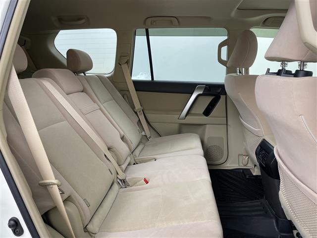 ランドクルーザープラド TX ・4WD / ディーゼルターボ・ムーンルーフ/7人乗り・トヨタセーフティセンス・プリクラッシュセーフティ・レーダークルーズコントロール・ケンウッド9インチ ナビ・DVD.CD.SD.BT.(23枚目)