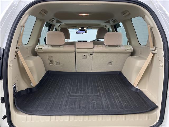 ランドクルーザープラド TX ・4WD / ディーゼルターボ・ムーンルーフ/7人乗り・トヨタセーフティセンス・プリクラッシュセーフティ・レーダークルーズコントロール・ケンウッド9インチ ナビ・DVD.CD.SD.BT.(26枚目)