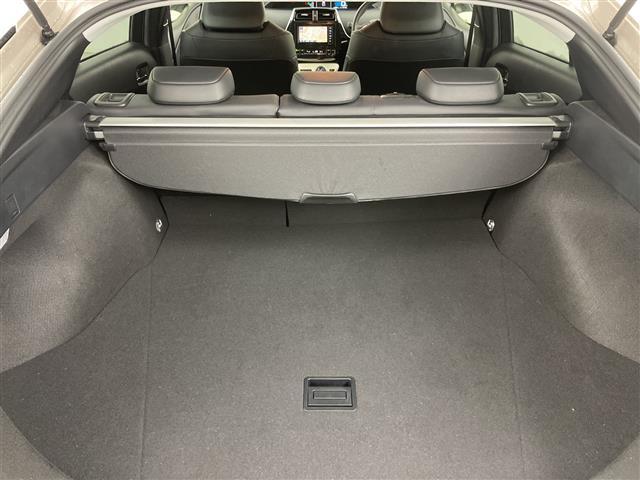 プリウス Sツーリングセレクション ・4WD・純正ナビ フルセグ/BT/CD/DVD/SD・バックカメラ ・レーダークルーズコントロール・純正一体型エンジンスターター・シートヒーター・ミラーヒーター・ワイパーデアイサー(23枚目)