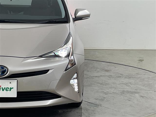 プリウス Sツーリングセレクション ・4WD・純正ナビ フルセグ/BT/CD/DVD/SD・バックカメラ ・レーダークルーズコントロール・純正一体型エンジンスターター・シートヒーター・ミラーヒーター・ワイパーデアイサー(27枚目)