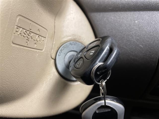 シエンタ G ・社外SDナビ(NSCP-W64)CD/BT/SD/ワンセグTV・スマートドアロック・両側パワースライドドア・イオンエアコン・オートエアコン・ウィンカーミラー・ドアバイザー・横滑り防止(11枚目)