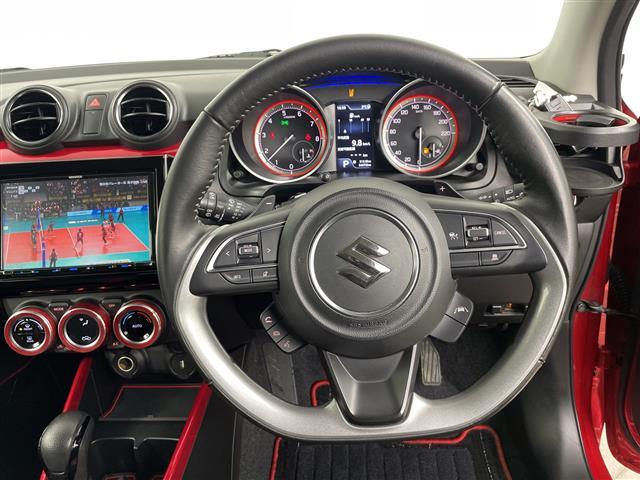 スイフト ハイブリッドＲＳ　・４ＷＤ／　セーフティパッケージＯＰ・デュアルセンサーブレーキサポート・アダプティブクルーズコントロール・純正８インチナビ・ＤＶＤ．ＣＤ．ＳＤ．ＢＴ．フルセグ・バックカメラ・バドルシフト（12枚目）