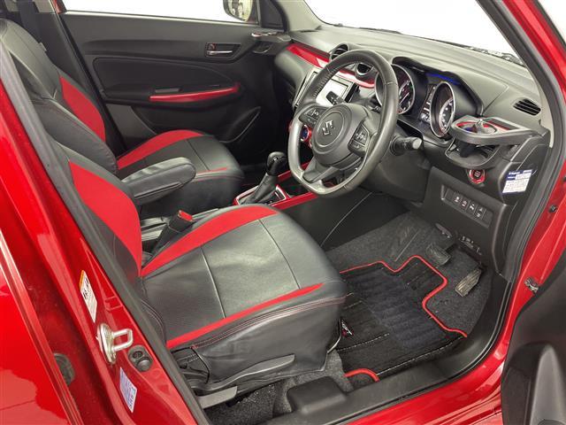 スイフト ハイブリッドＲＳ　・４ＷＤ／　セーフティパッケージＯＰ・デュアルセンサーブレーキサポート・アダプティブクルーズコントロール・純正８インチナビ・ＤＶＤ．ＣＤ．ＳＤ．ＢＴ．フルセグ・バックカメラ・バドルシフト（20枚目）