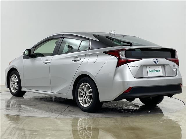 プリウス S 寒冷地仕様・4WD/ハイブリッド車・トヨタセーフティセンス・プリクラッシュセーフティ・レーダークルーズコントロール・純正ディーラーOPナビ・CD.BT.ワンセグ・LEDライト/オートハイビーム・ド(42枚目)