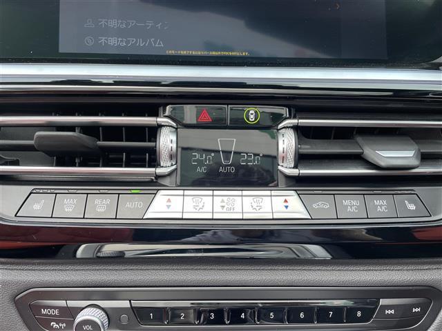 Ｍ４０ｉ　純正ナビ　ＣＤ／ＤＶＤ再生　フルセグＴＶ　ＡＭ／ＦＭ　Ｂｌｕｅｔｏｏｔｈ接続　ＵＳＢ入力端子　バックモニター　ＥＴＣ２．０　パーキングアシスト　後退アシスト　ステアリングサポート　衝突被害軽減ブレーキ(17枚目)