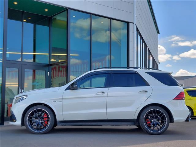 ＧＬＥ６３　Ｓ　４マチック　パノラマスライディングルーフ　全周囲カメラ　ハーマンカードン　レーダークルーズ　全席シートヒーター　ベンチレーション　レザーシート　(32枚目)