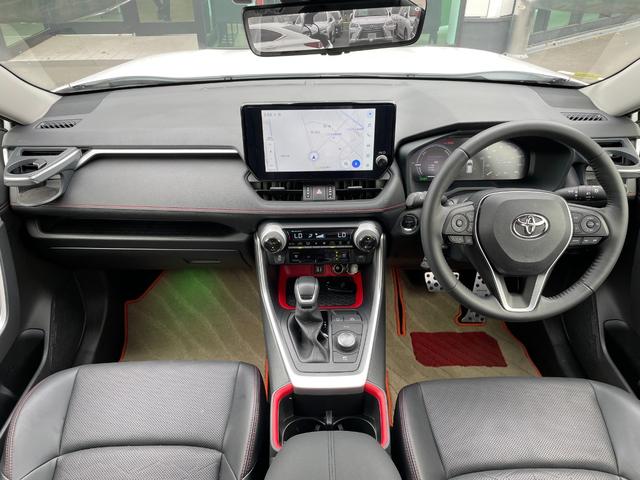 ＲＡＶ４ ハイブリッドアドベンチャー　オフロードパッケージＩＩ　１０．５型ディスプレイオーディオ　ナビ機能　ＥＴＣ２．０　フロント・左サイド・リヤカメラ　デジタルインナーミラ　パワーシート　エアシート　シートヒーター　ステアリングヒーター　パワーバックドア　４ＷＤ（16枚目）