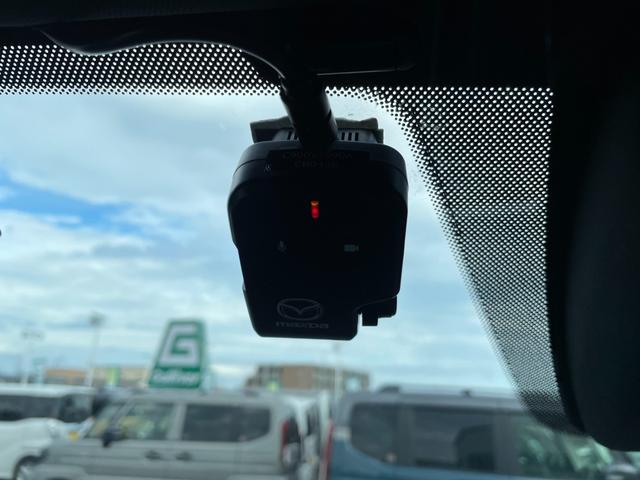 ＣＸ－８ ＸＤ　ブラックトーンエディション　サンルーフ純正ナビ３６０°ビューモニターフルセグＥＴＣドライブレコーダーＢＯＳＥサウンドルーフレールシートヒーターステアリングヒーターコーナーセンサーハーフレザーシート　３６０ビュー　電動リヤゲート（27枚目）