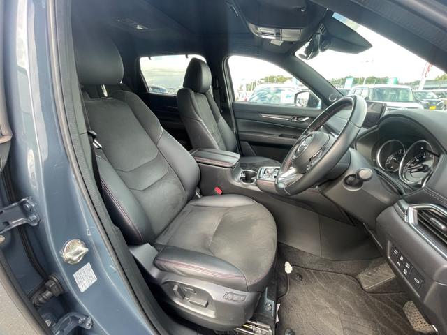 ＣＸ－８ ＸＤ　ブラックトーンエディション　サンルーフ純正ナビ３６０°ビューモニターフルセグＥＴＣドライブレコーダーＢＯＳＥサウンドルーフレールシートヒーターステアリングヒーターコーナーセンサーハーフレザーシート　３６０ビュー　電動リヤゲート（40枚目）