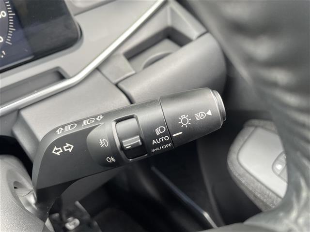 オーラ Ｇ　純正９インチナビ　アラウンドビューモニター　インテリジェントルームミラー　プロパイロット　ＢＯＳＥプレミアムサウンド　置くだけ充電　ビルトインＥＴＣ２．０　ハーフレザーシート　シートヒーター　ＵＳＢ（14枚目）