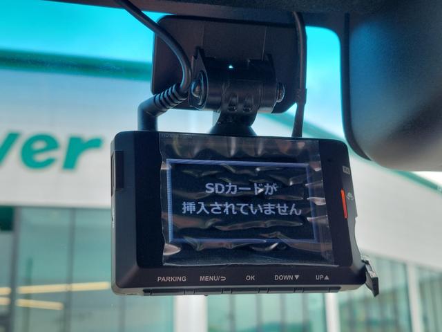 Ｎ－ＢＯＸカスタム Ｇ・Ｌホンダセンシング　純正ナビ　後方カメラ　クルコン　ＥＴＣ　ＬＥＤライト　フォグランプ　シートヒーター　衝突被害軽減ブレーキ　プッシュスタート　スマートキー　追従走行　Ｂｌｕｅｔｏｏｔｈ音楽　地デジＴＶ　助手席エアバッグ（10枚目）